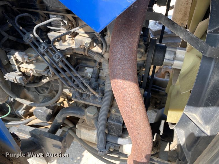 image for item HE9763 2014 New Holland Boomer 47  MFWD tractor