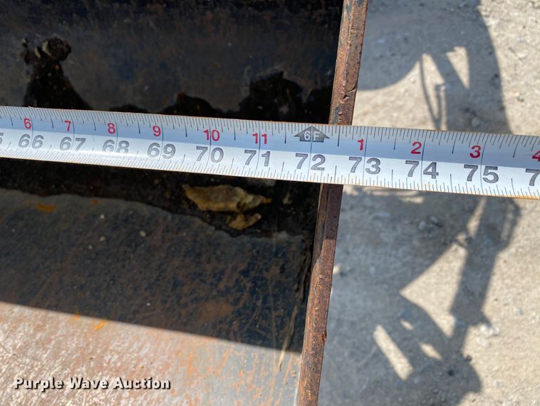 image for item HE9763 2014 New Holland Boomer 47  MFWD tractor