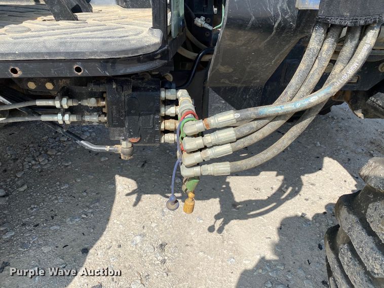 image for item HE9763 2014 New Holland Boomer 47  MFWD tractor