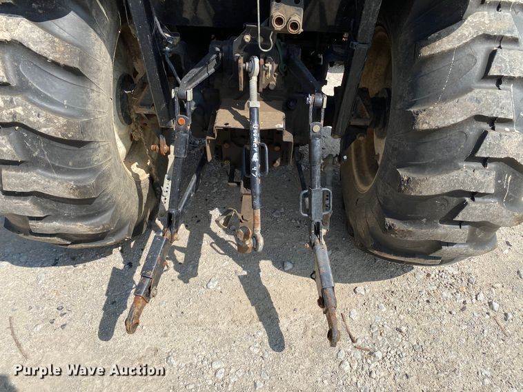 image for item HE9763 2014 New Holland Boomer 47  MFWD tractor