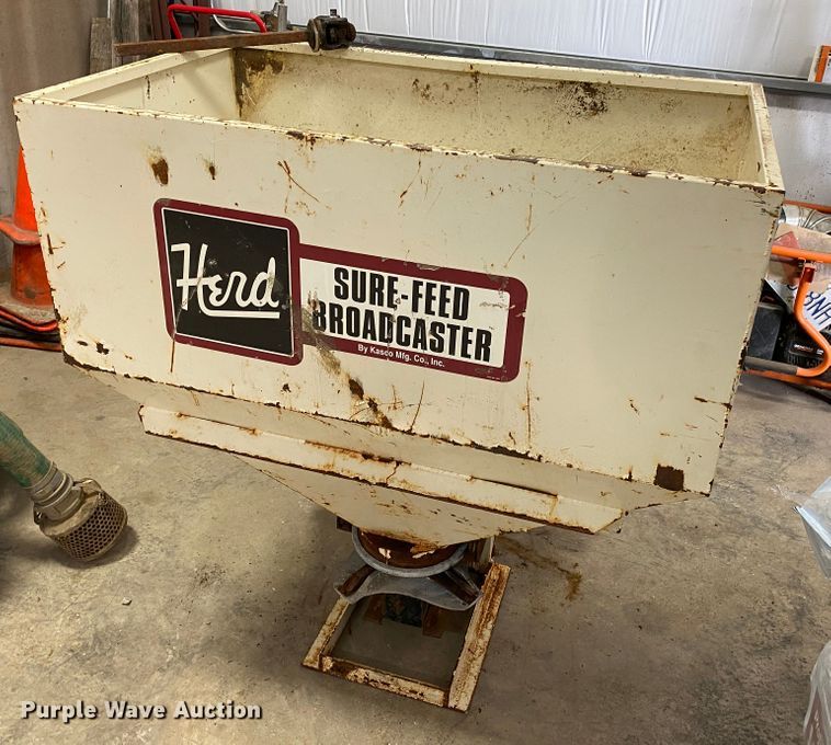 image for item HE9765 Herd 1200 broadcast seeder