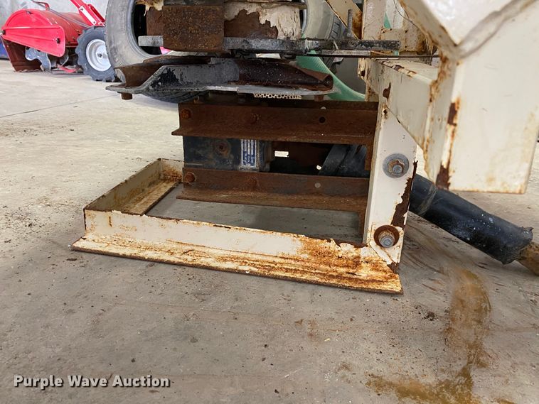 image for item HE9765 Herd 1200 broadcast seeder