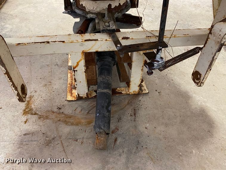 image for item HE9765 Herd 1200 broadcast seeder