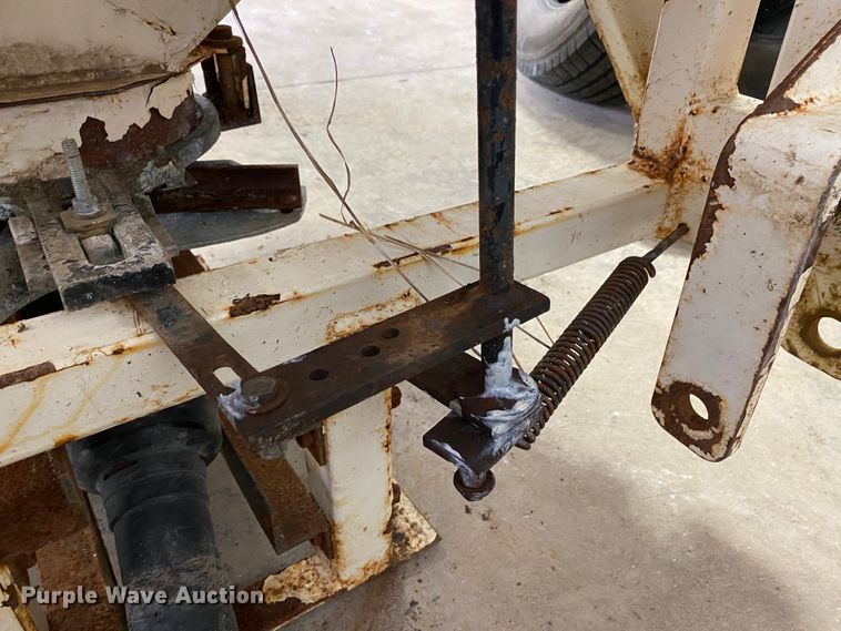 image for item HE9765 Herd 1200 broadcast seeder