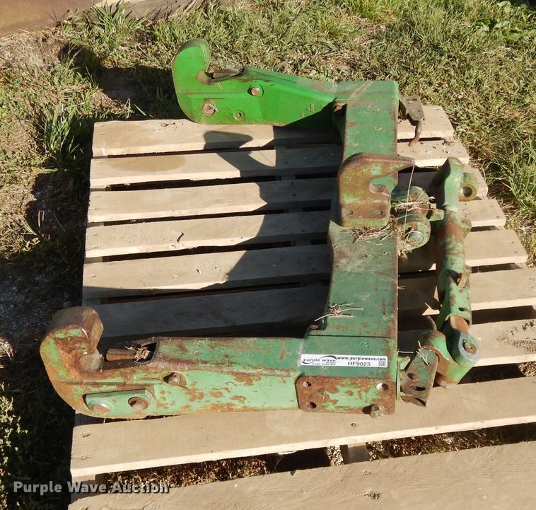 image for item HF9025 John Deere three point quick attach