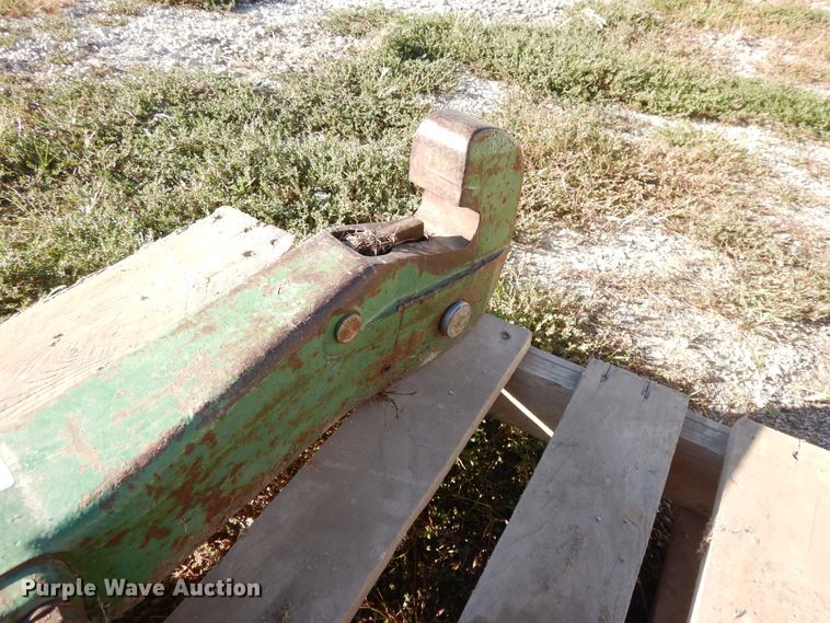 image for item HF9025 John Deere three point quick attach