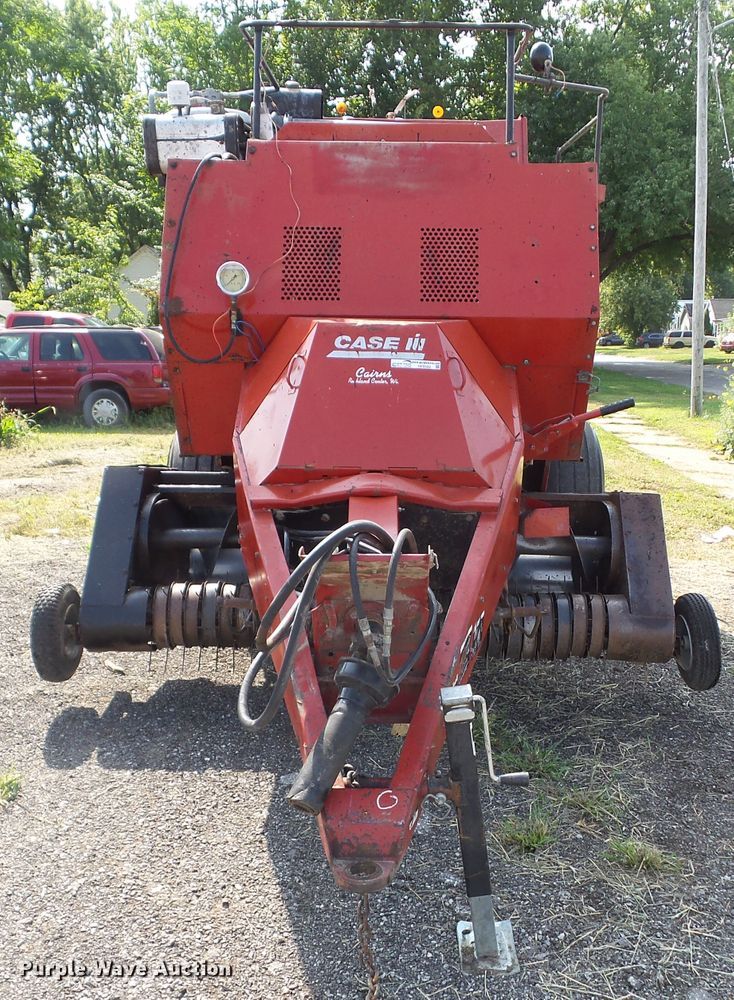 image for item HF9582 1998 Case IH 8575  large square baler