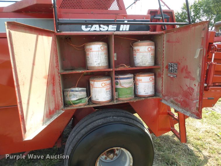 image for item HF9582 1998 Case IH 8575  large square baler