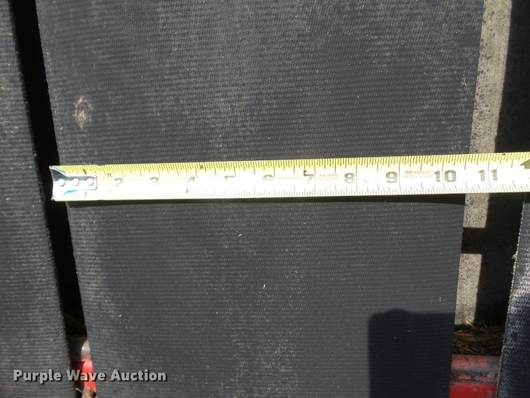 image for item HF9583 International 3650  round baler