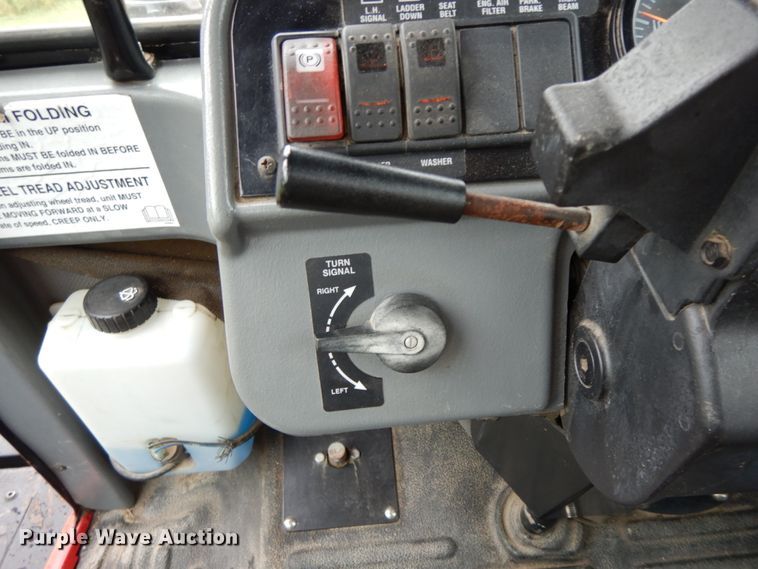 image for item HJ9634 2006 Case IH Patriot SPX3185 sprayer