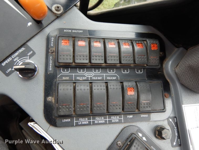 image for item HJ9634 2006 Case IH Patriot SPX3185 sprayer