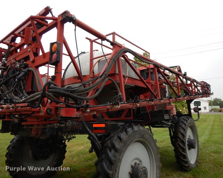 image for item HJ9634 2006 Case IH Patriot SPX3185 sprayer