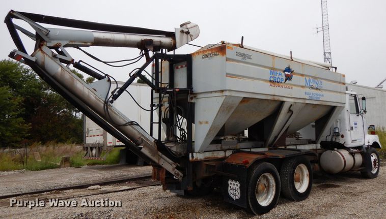 image for item HJ9636 1981 White Volvo RBS  seed tender truck