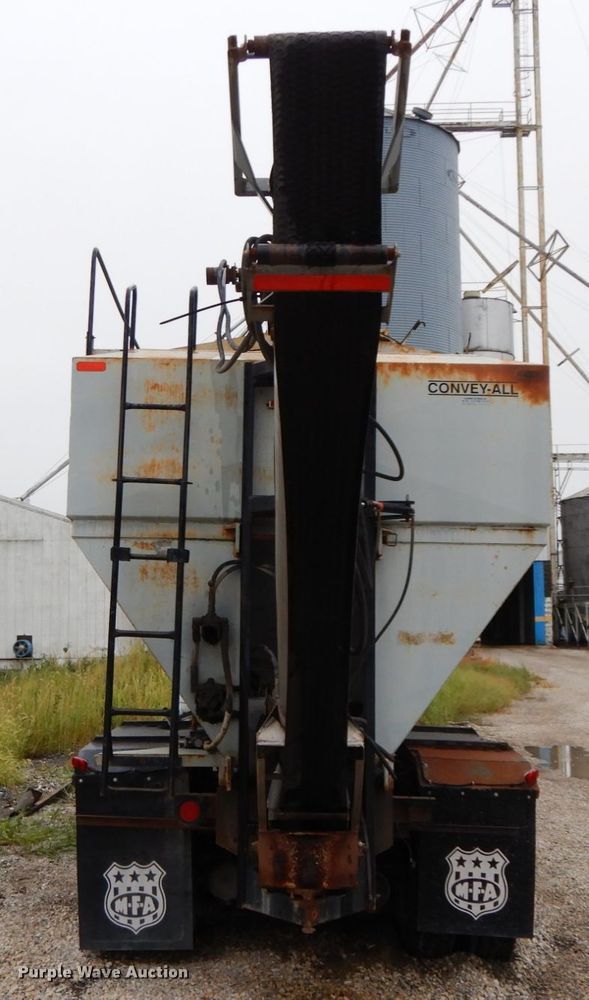 image for item HJ9636 1981 White Volvo RBS  seed tender truck