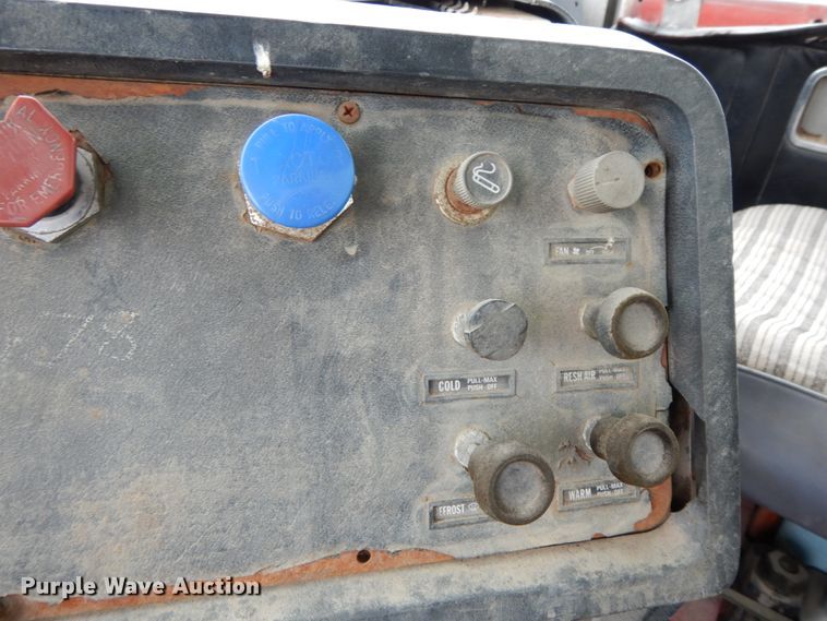 image for item HJ9636 1981 White Volvo RBS  seed tender truck