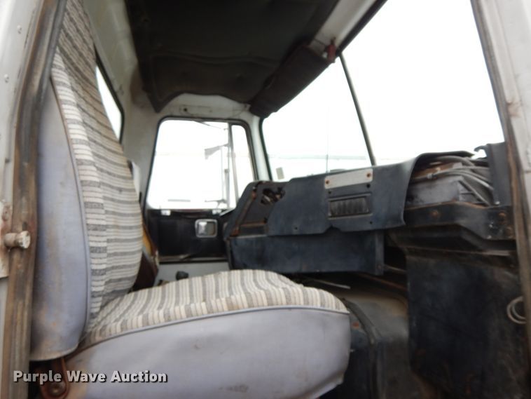 image for item HJ9636 1981 White Volvo RBS  seed tender truck