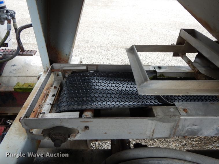 image for item HJ9636 1981 White Volvo RBS  seed tender truck