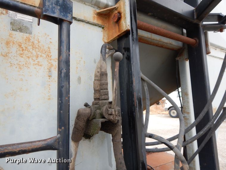 image for item HJ9636 1981 White Volvo RBS  seed tender truck