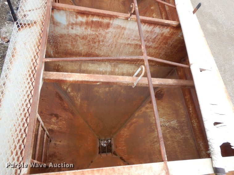 image for item HJ9636 1981 White Volvo RBS  seed tender truck