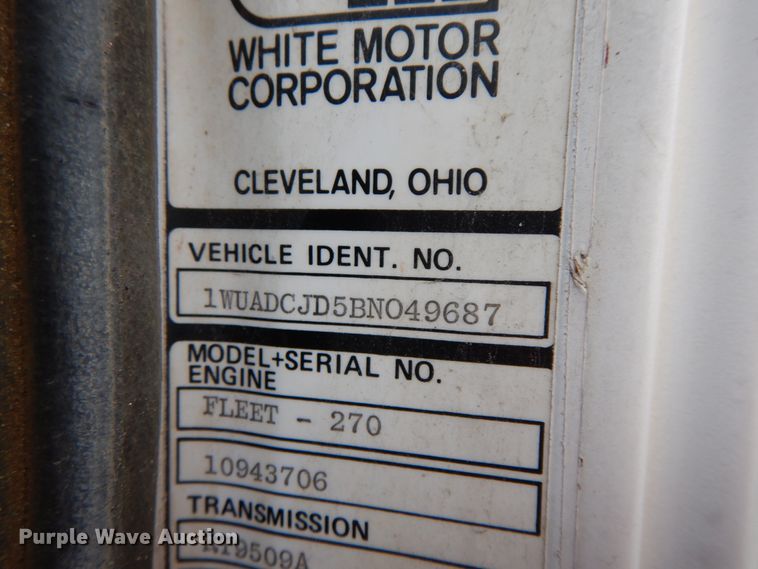 image for item HJ9636 1981 White Volvo RBS  seed tender truck