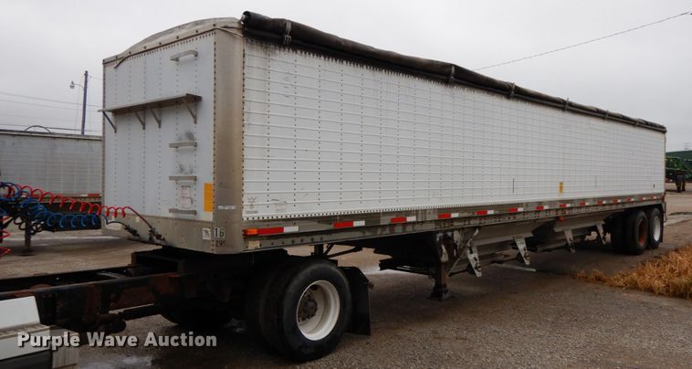 image for item HJ9637 1989 Wilson DWCH-100 double hopper bottom conversion grain trailer