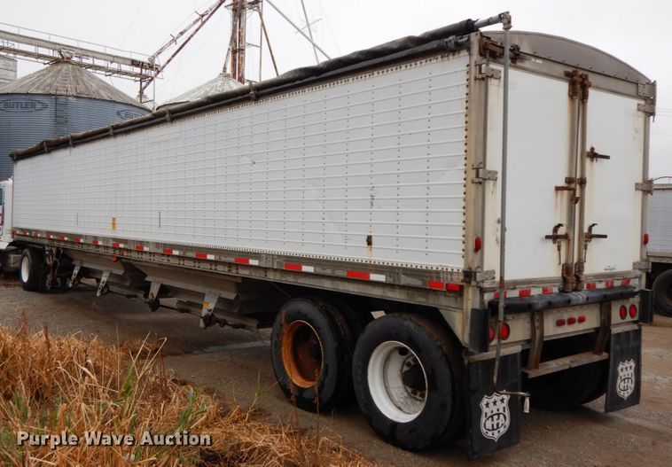 image for item HJ9637 1989 Wilson DWCH-100 double hopper bottom conversion grain trailer