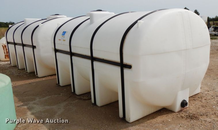 image for item HJ9650 Poly tank