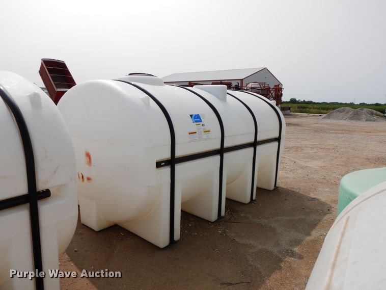 image for item HJ9650 Poly tank