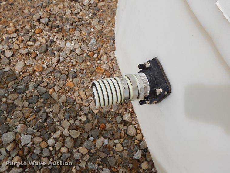 image for item HJ9654 Poly tank