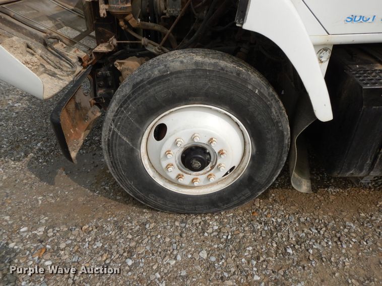 image for item HJ9660 1988 International 2375  grain truck