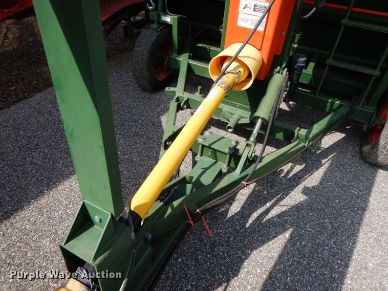 image for item HJ9714 Richiger grain bagger and grain bag unloader