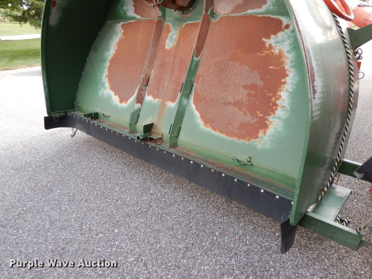 image for item HJ9714 Richiger grain bagger and grain bag unloader