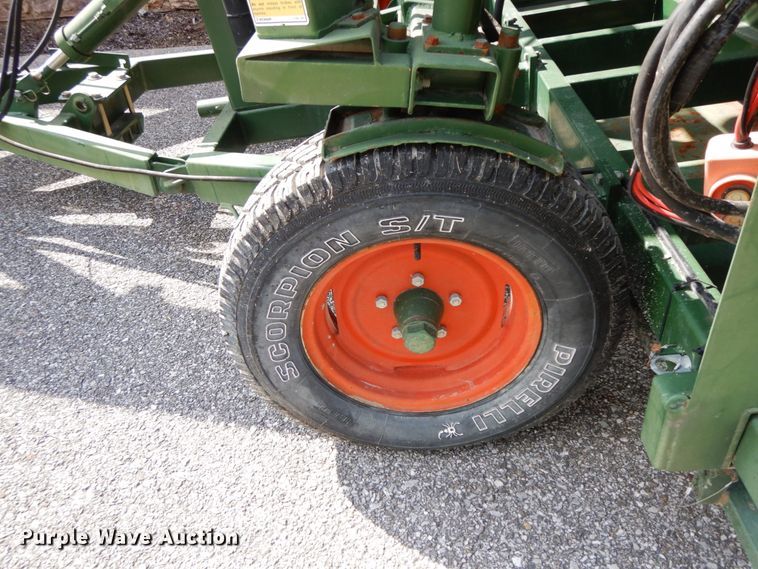 image for item HJ9714 Richiger grain bagger and grain bag unloader