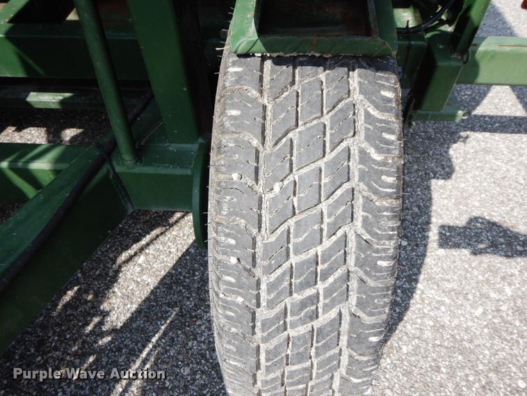 image for item HJ9714 Richiger grain bagger and grain bag unloader