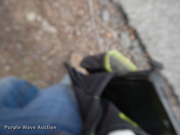 image for item HJ9714 Richiger grain bagger and grain bag unloader