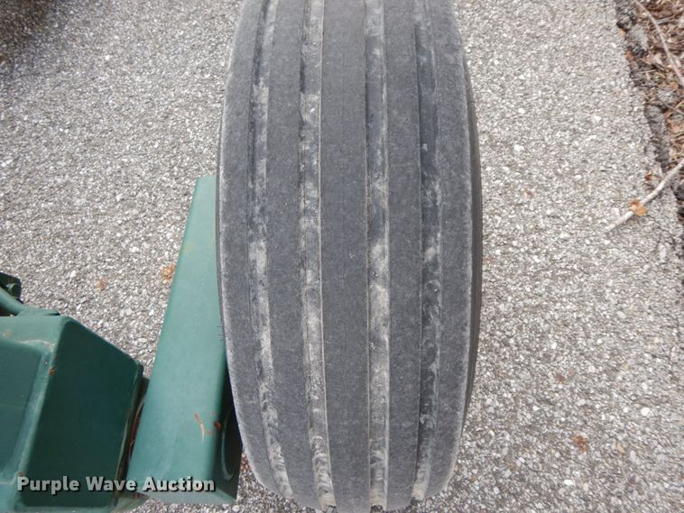 image for item HJ9714 Richiger grain bagger and grain bag unloader