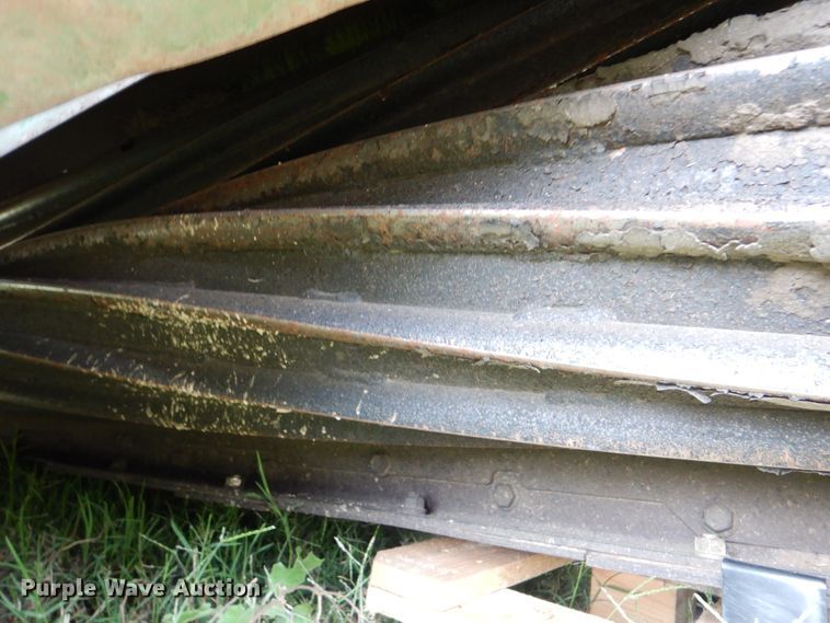 image for item HJ9921 John Deere 995 Rotary disc windrower head