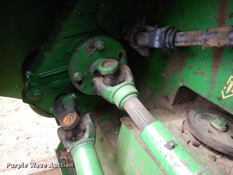 image for item HJ9921 John Deere 995 Rotary disc windrower head
