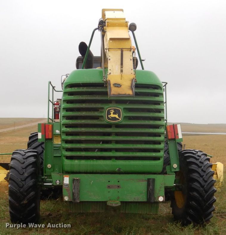 image for item HP9782 2006 John Deere 7700  forage harvester