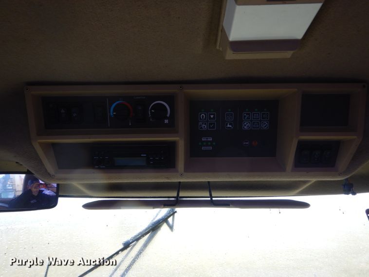 image for item HP9782 2006 John Deere 7700  forage harvester