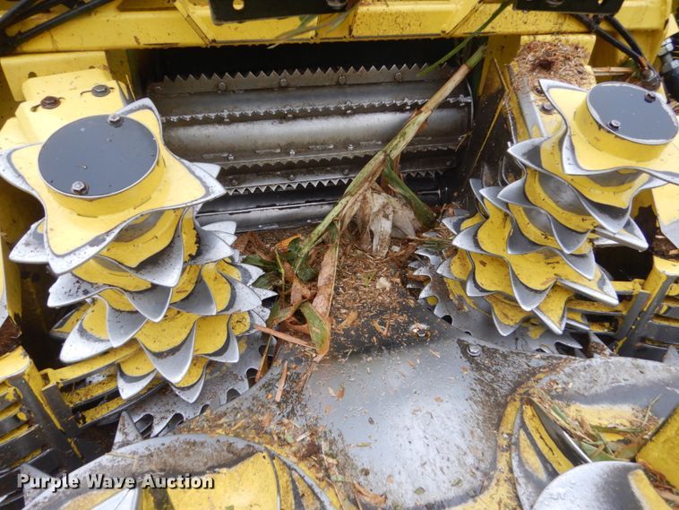 image for item HP9783 John Deere 710 rotary forage head