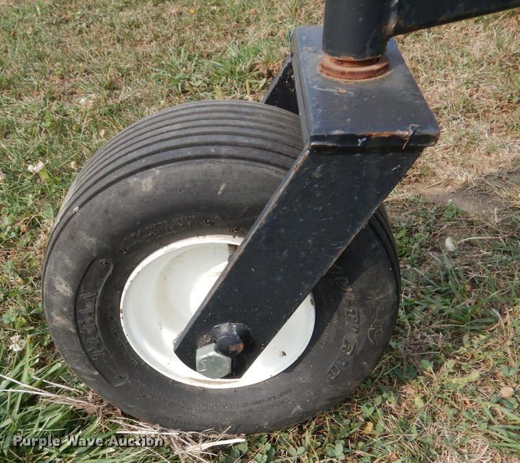 image for item HP9878 Bomgaars C360 finish mower