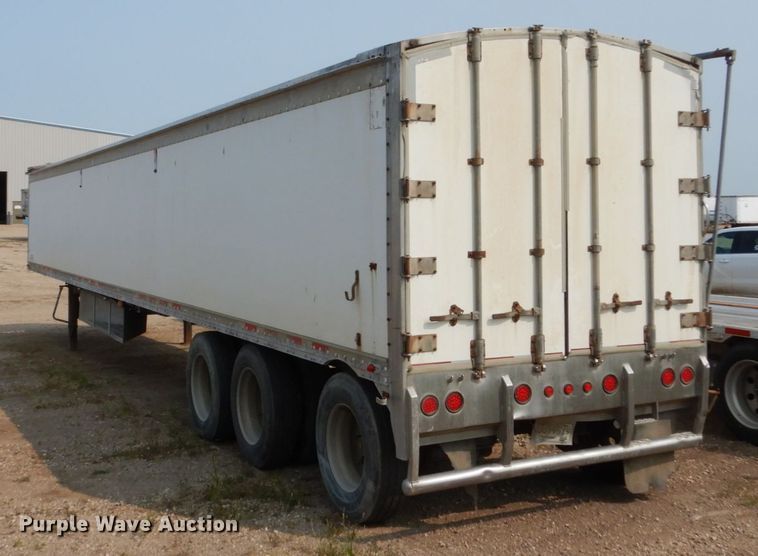 image for item HV9889 1999 Wilkens OK2GA26DCFST live bottom trailer