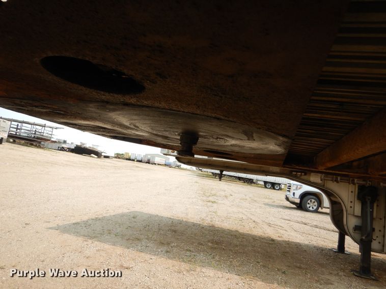 image for item HV9889 1999 Wilkens OK2GA26DCFST live bottom trailer