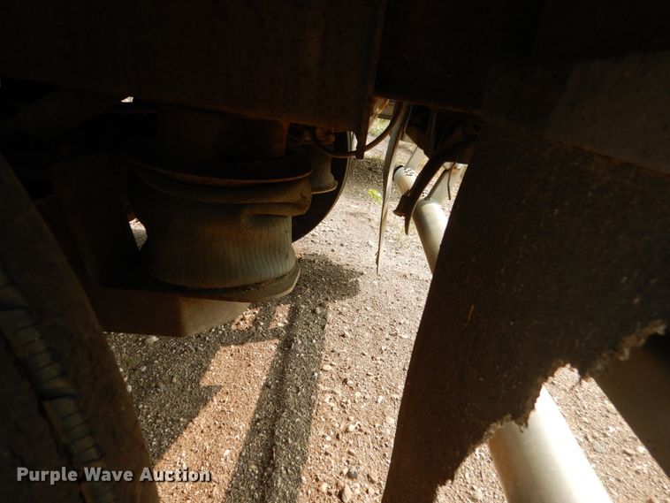 image for item HV9889 1999 Wilkens OK2GA26DCFST live bottom trailer