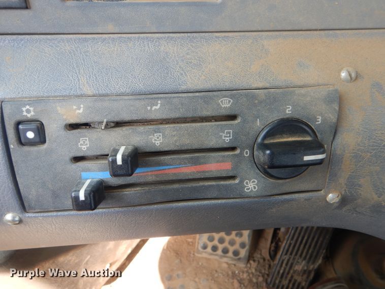 image for item DI0406 2003 Volvo A30D  haul truck