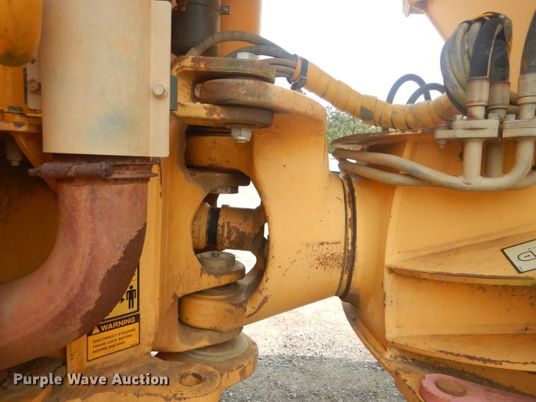 image for item DI0406 2003 Volvo A30D  haul truck