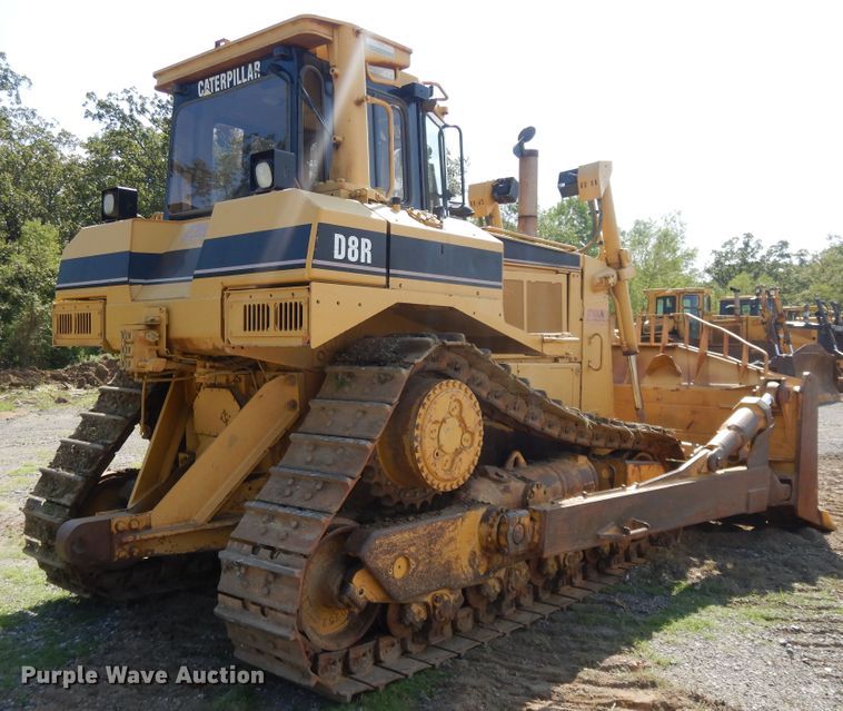 image for item DI0407 2000 Caterpillar D8R  dozer