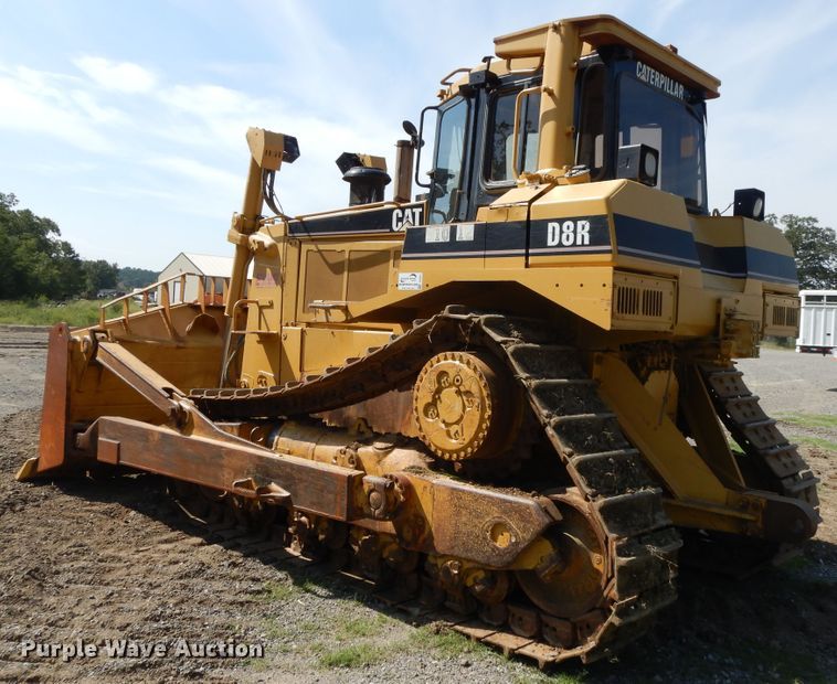 image for item DI0407 2000 Caterpillar D8R  dozer