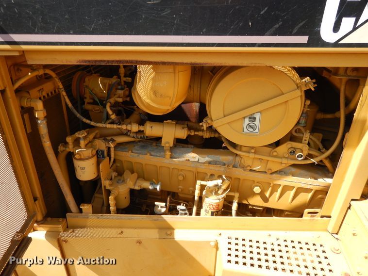 image for item DI0407 2000 Caterpillar D8R  dozer